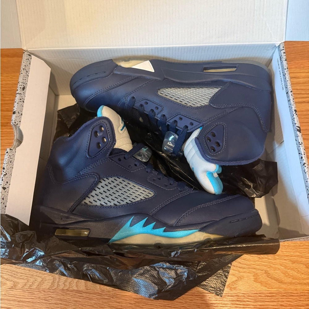 Air Jordan 5 Retro “Pre-Grape”